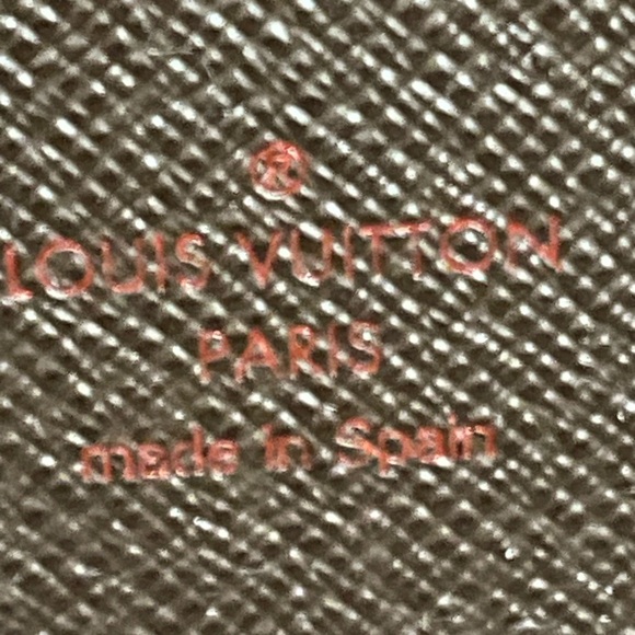 LOUIS VUITTON DAMIER EBENE ZIP AROUND WALLET - Picture 11 of 12